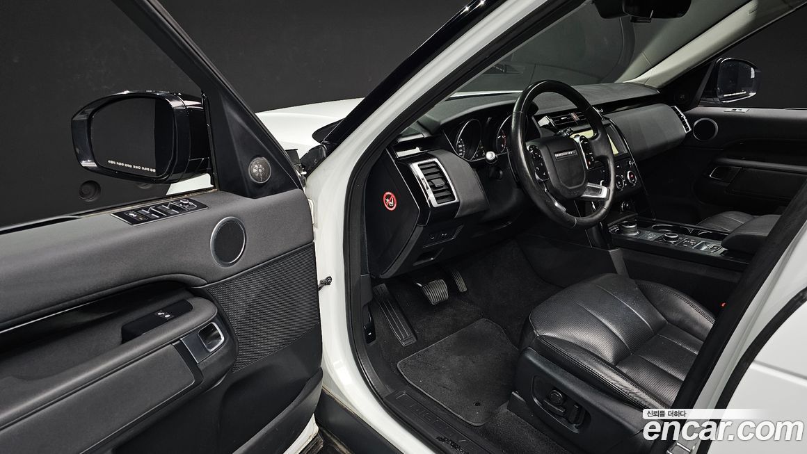 Land Rover Discovery 2019