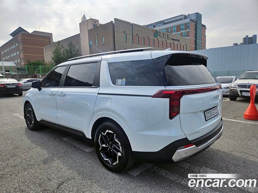 Kia Canival 2025