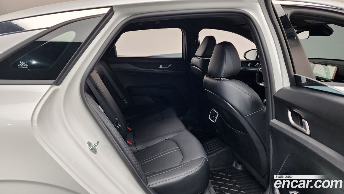 Kia K5 2026
