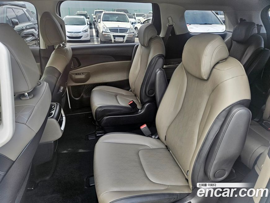 Kia Canival 2025