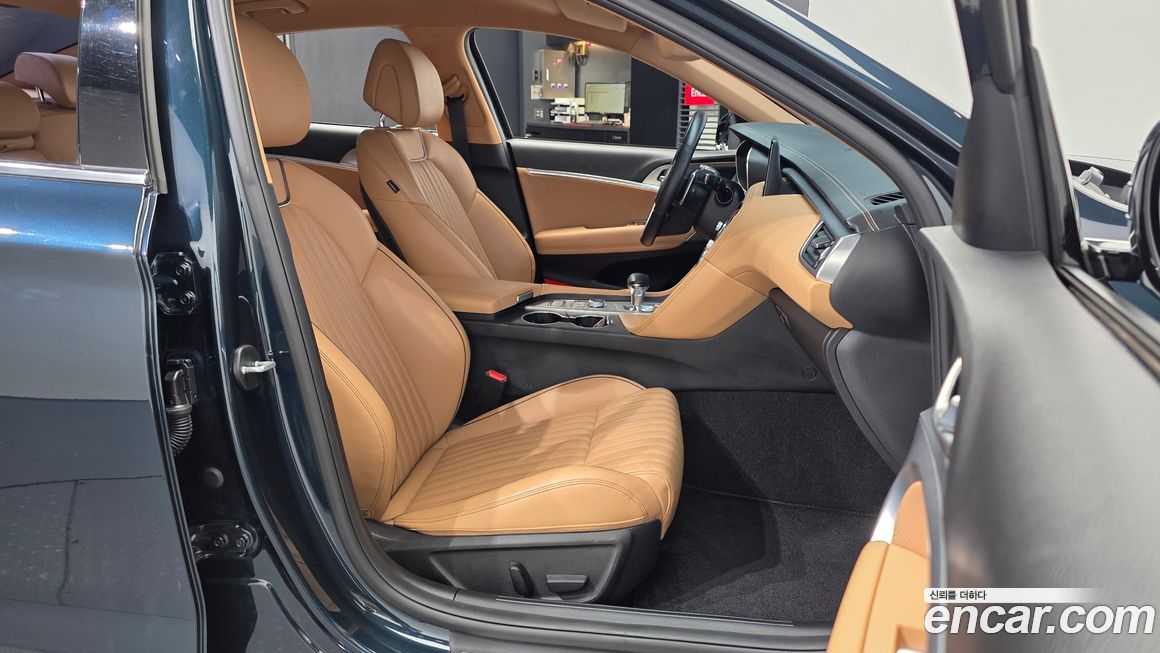 Genesis G70 2021