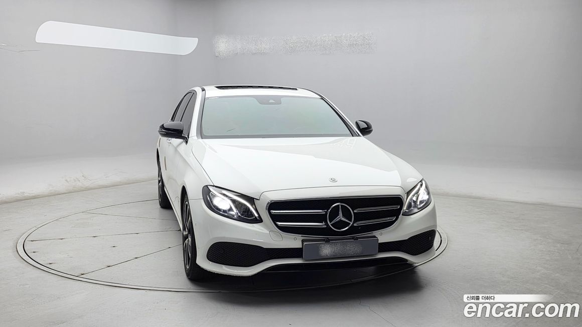 Mercedes-Benz E-Class 2020