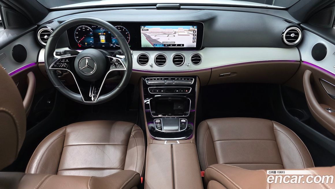 Mercedes-Benz E-Class 2021