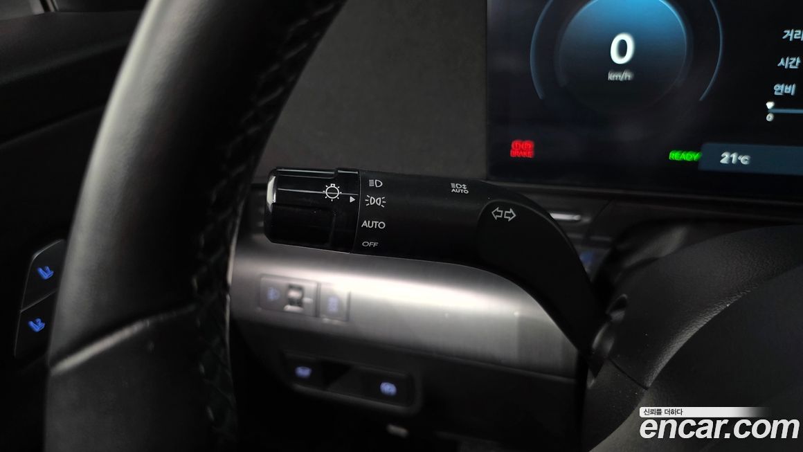 Hyundai Kona 2025