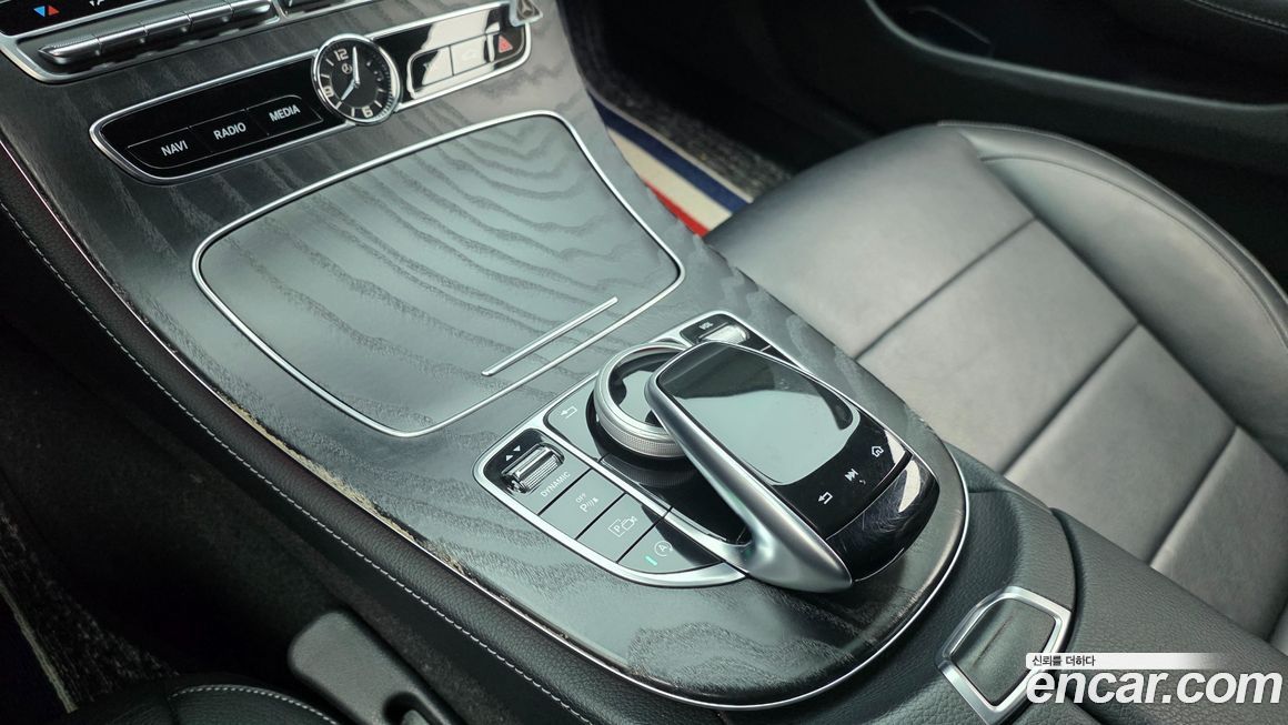 Mercedes-Benz E-Class 2020