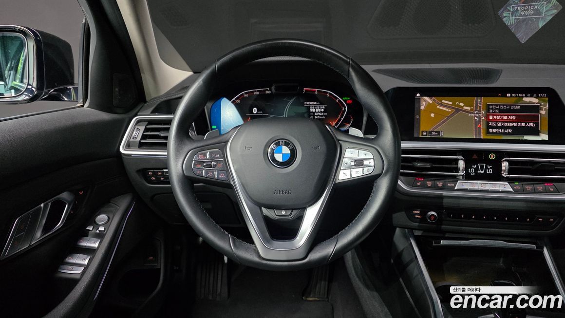 BMW 3-Series 2021