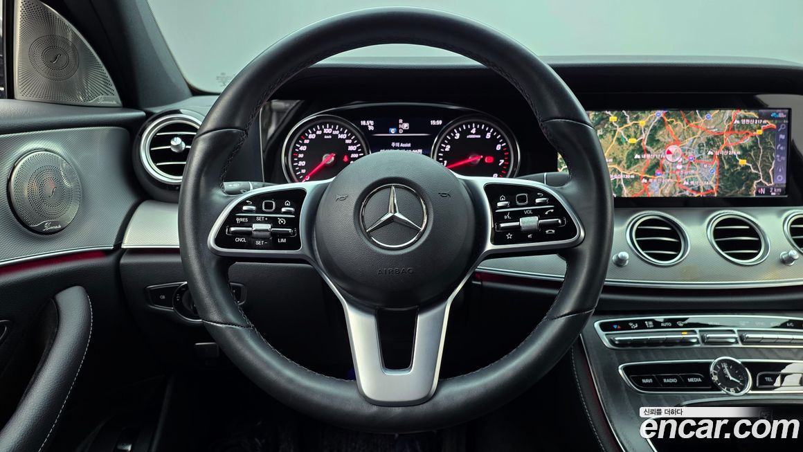 Mercedes-Benz E-Class 2020