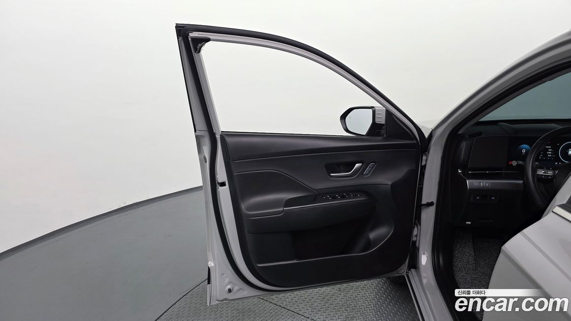 Hyundai Kona 2025