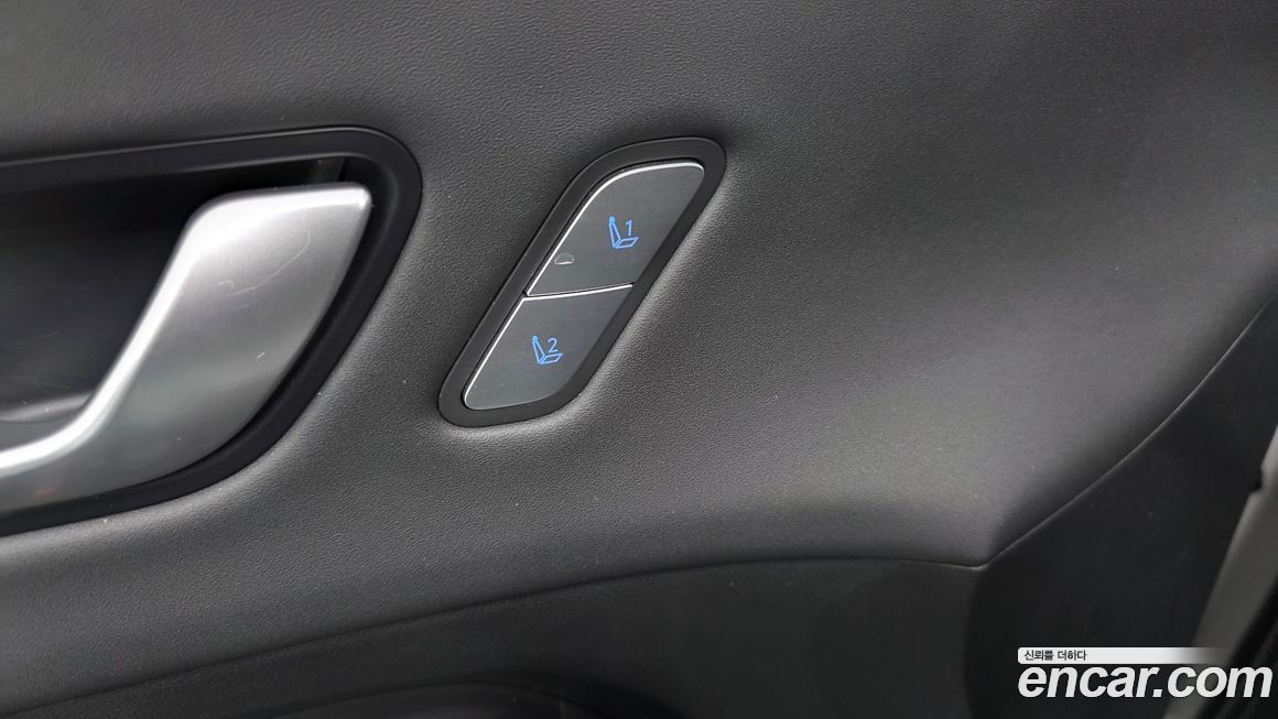 Hyundai Kona 2025