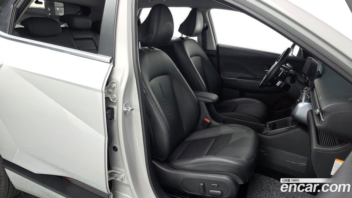 Hyundai Kona 2025