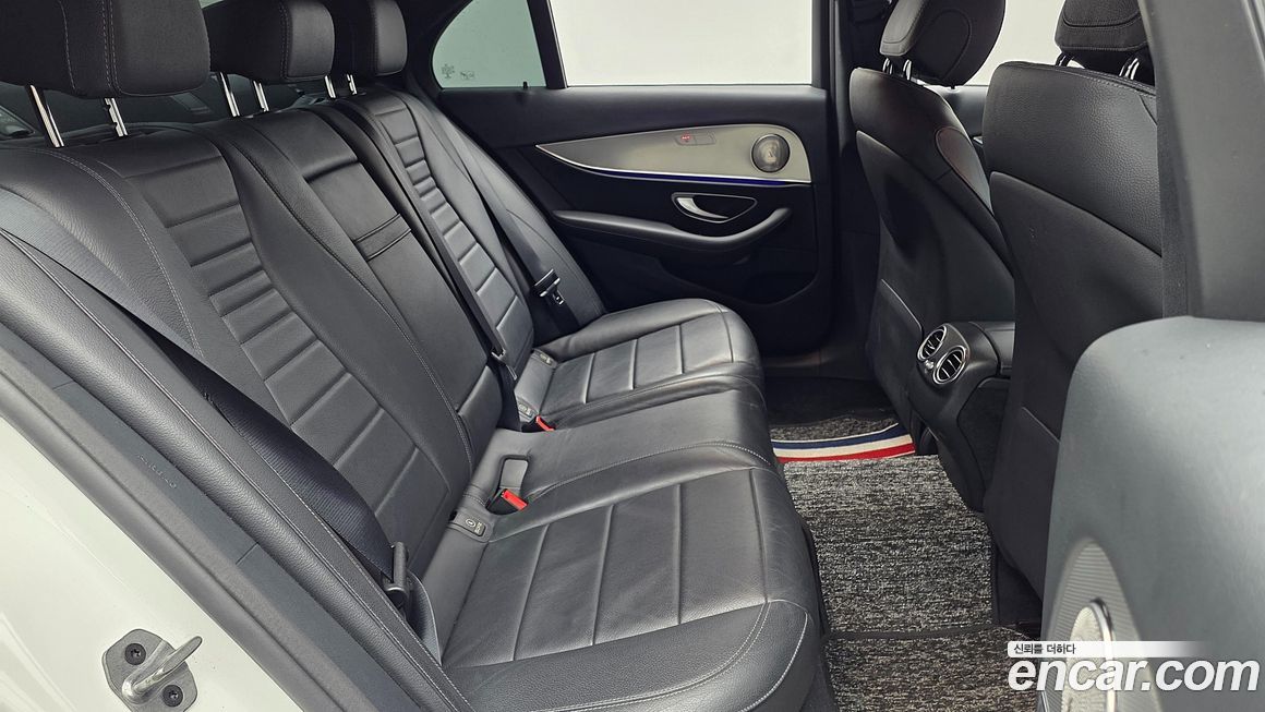 Mercedes-Benz E-Class 2020