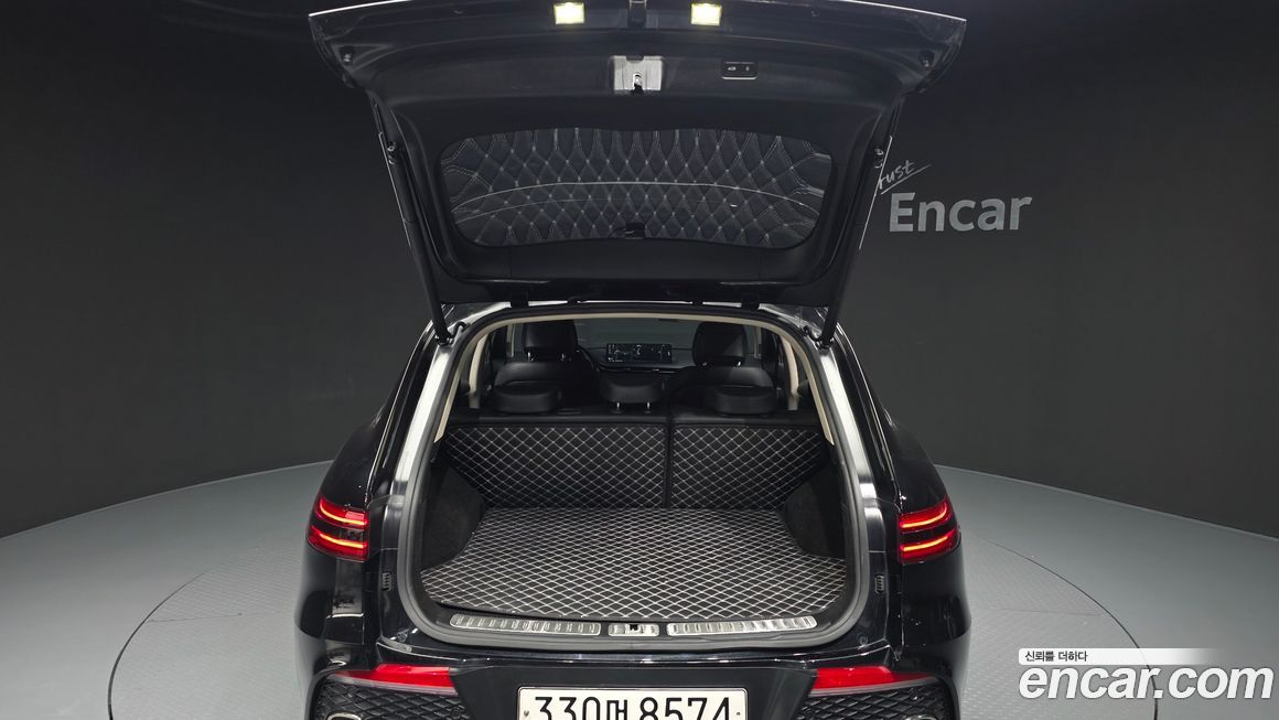 Genesis GV70 2023