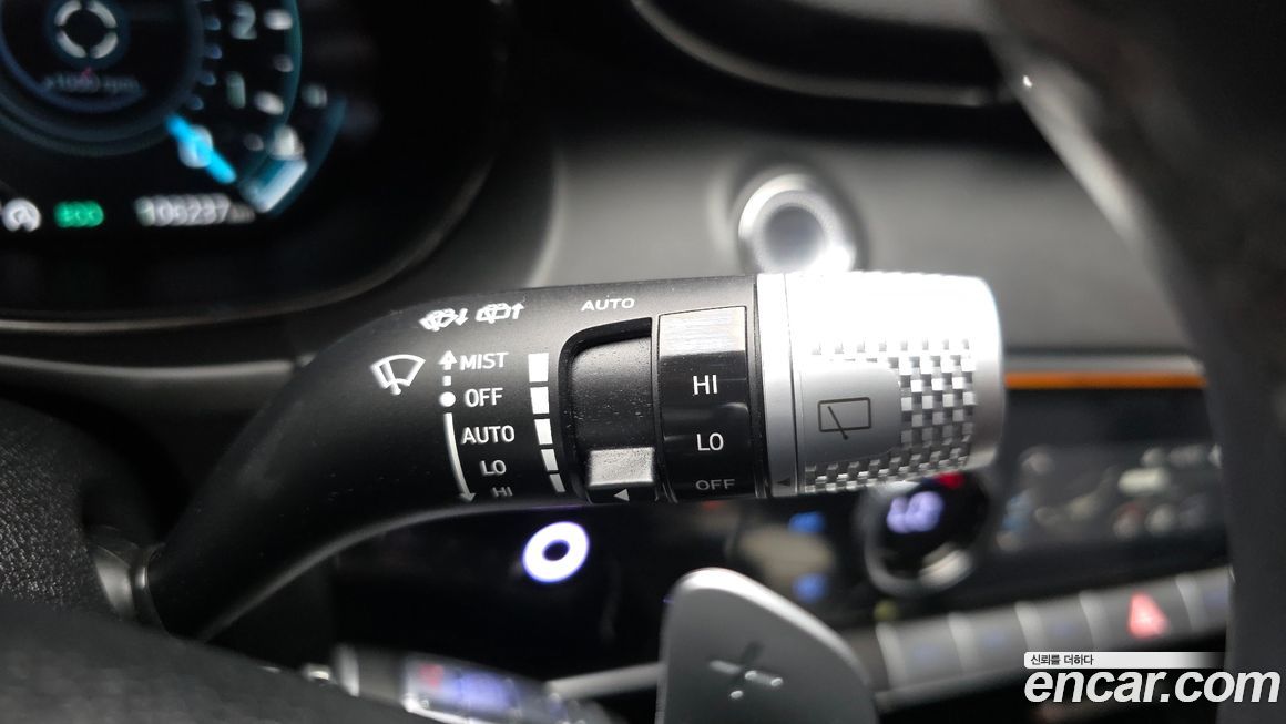 Genesis GV70 2023