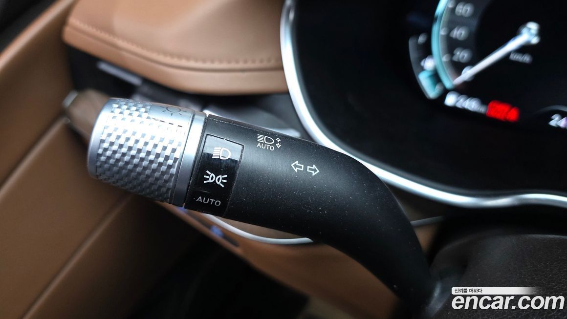 Genesis G80 2022