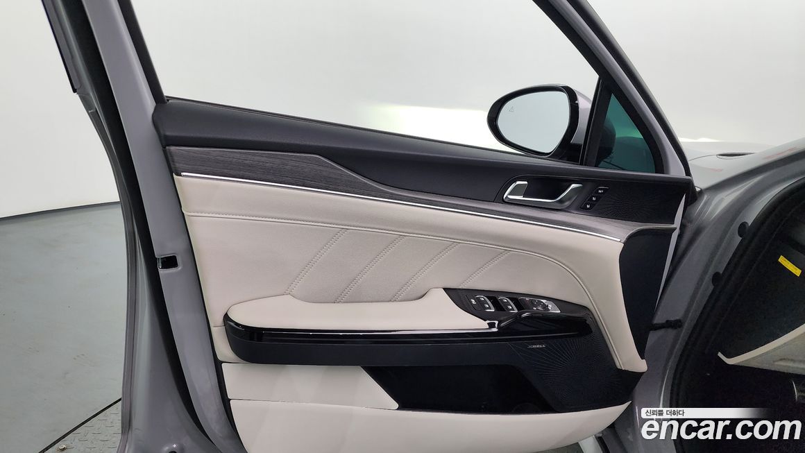 Kia K5 2025