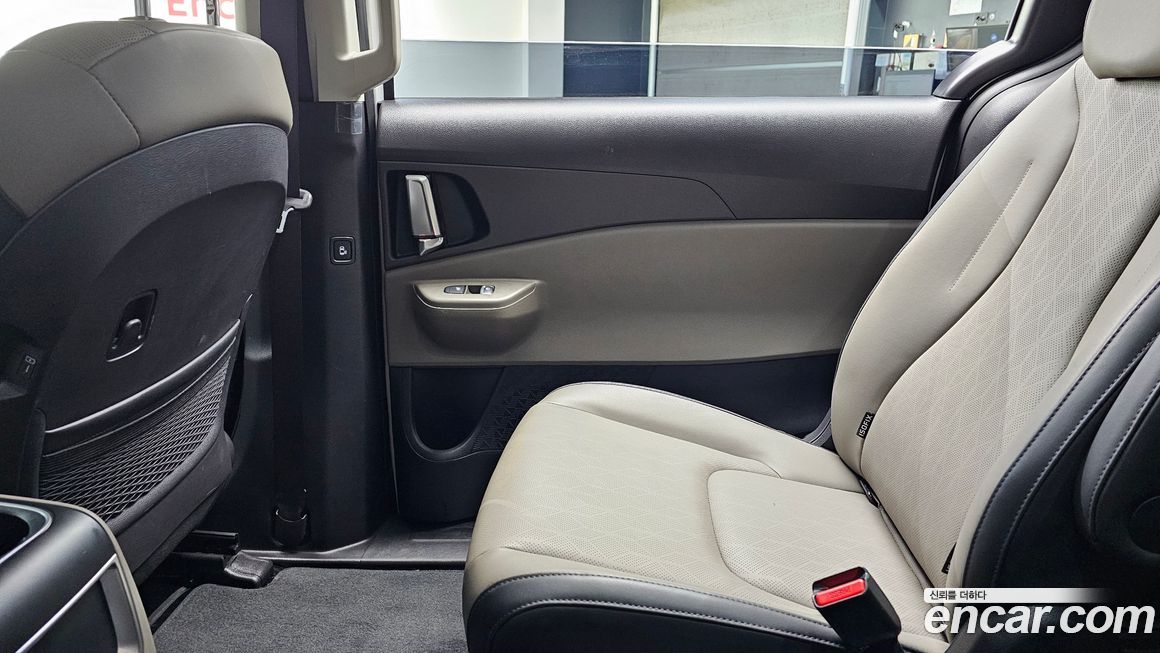 Kia Canival 2025