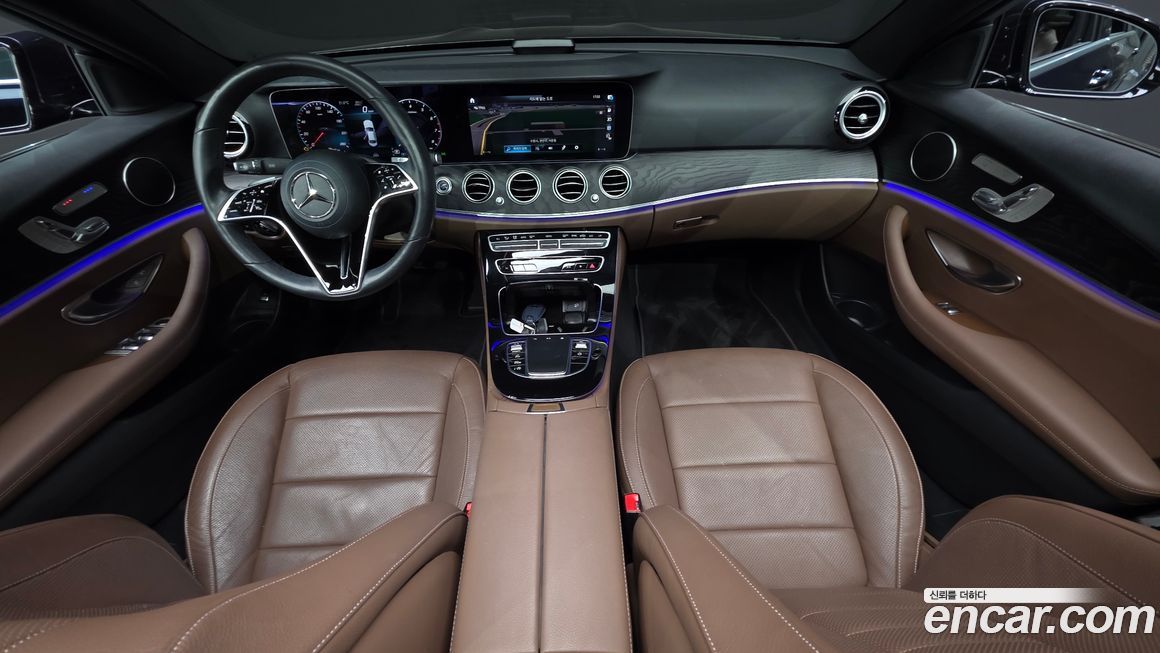 Mercedes-Benz E-Class 2022