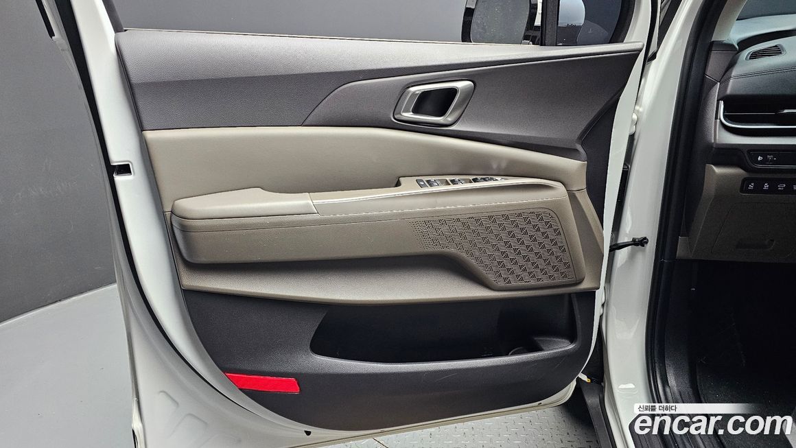 Kia Canival 2025