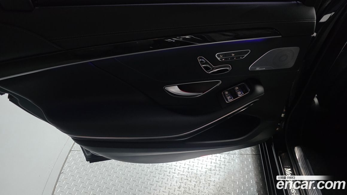 Mercedes-Benz S-Class 2019