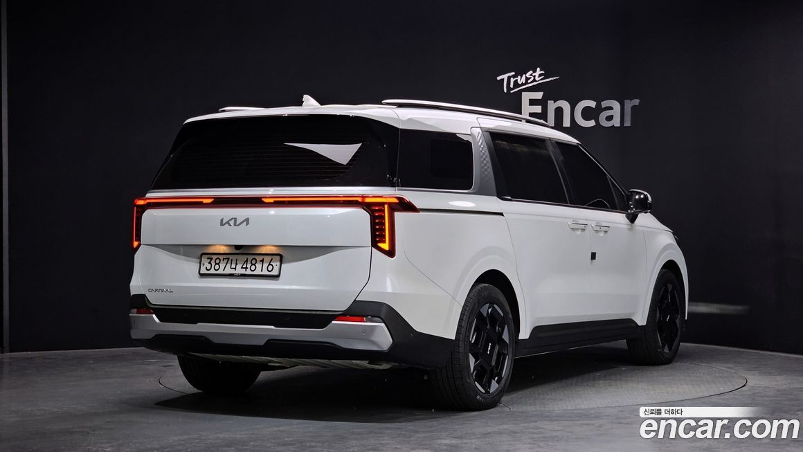 Kia Canival 2025