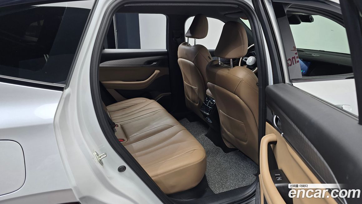 Renault-KoreaSamsung Grand Koleos 2025