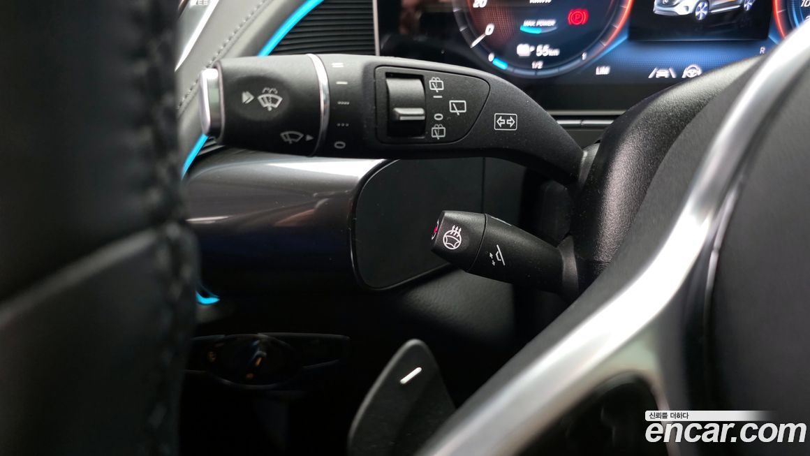 Mercedes-Benz EQC 2020