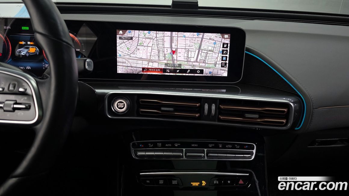 Mercedes-Benz EQC 2020