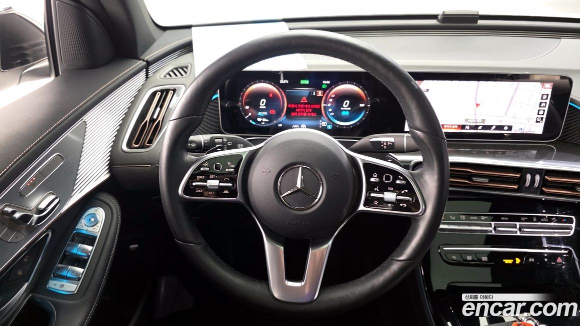 Mercedes-Benz EQC 2020