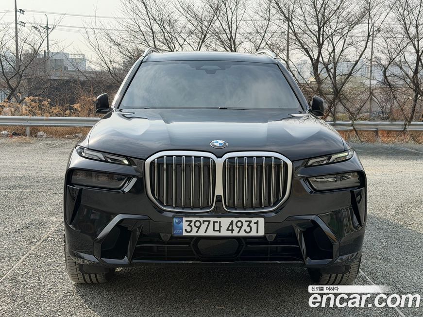 BMW X7 2025