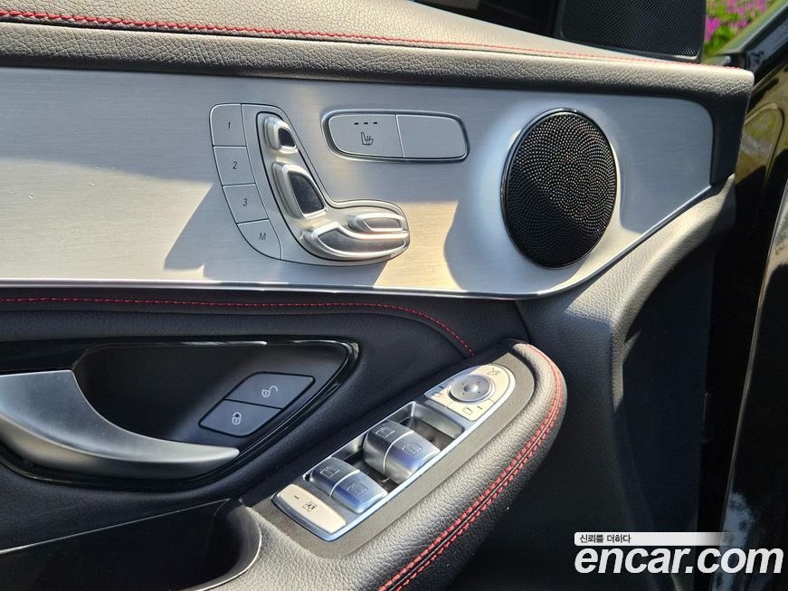 Mercedes-Benz GLC-Class 2022