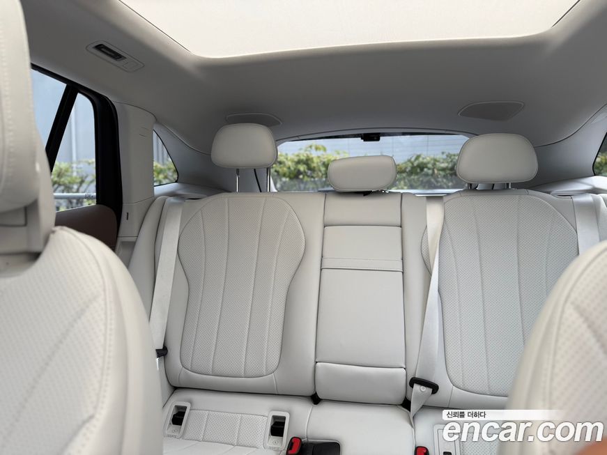 Mercedes-Benz EQE 2024