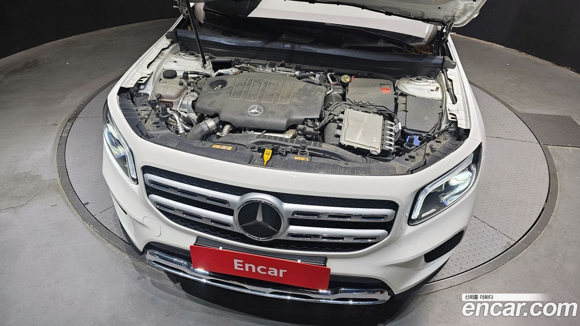 Mercedes-Benz GLB-Class 2022