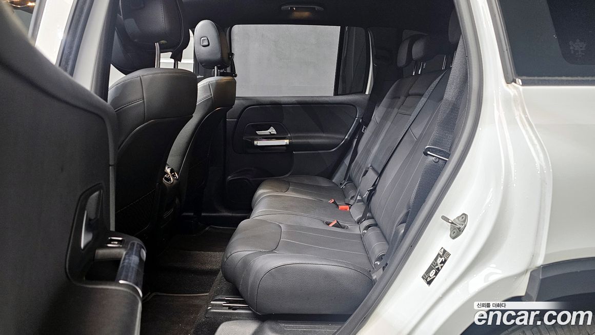 Mercedes-Benz GLB-Class 2022