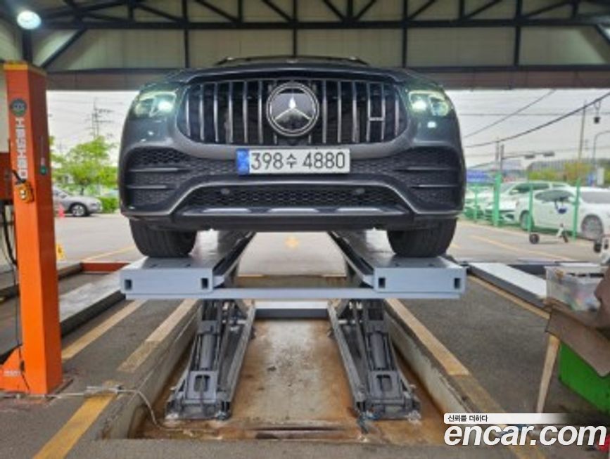 Mercedes-Benz GLE-Class 2021