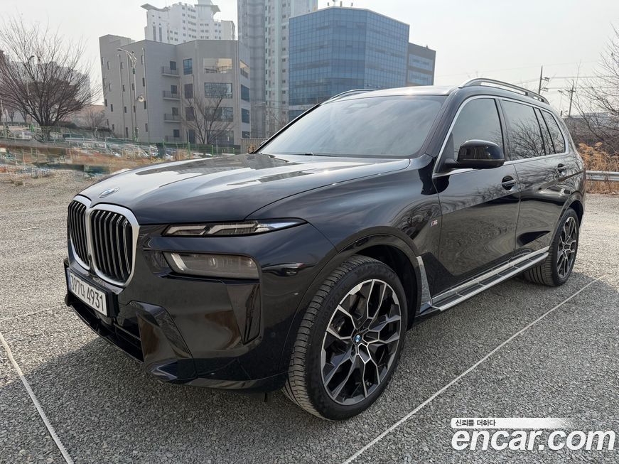 BMW X7 2025