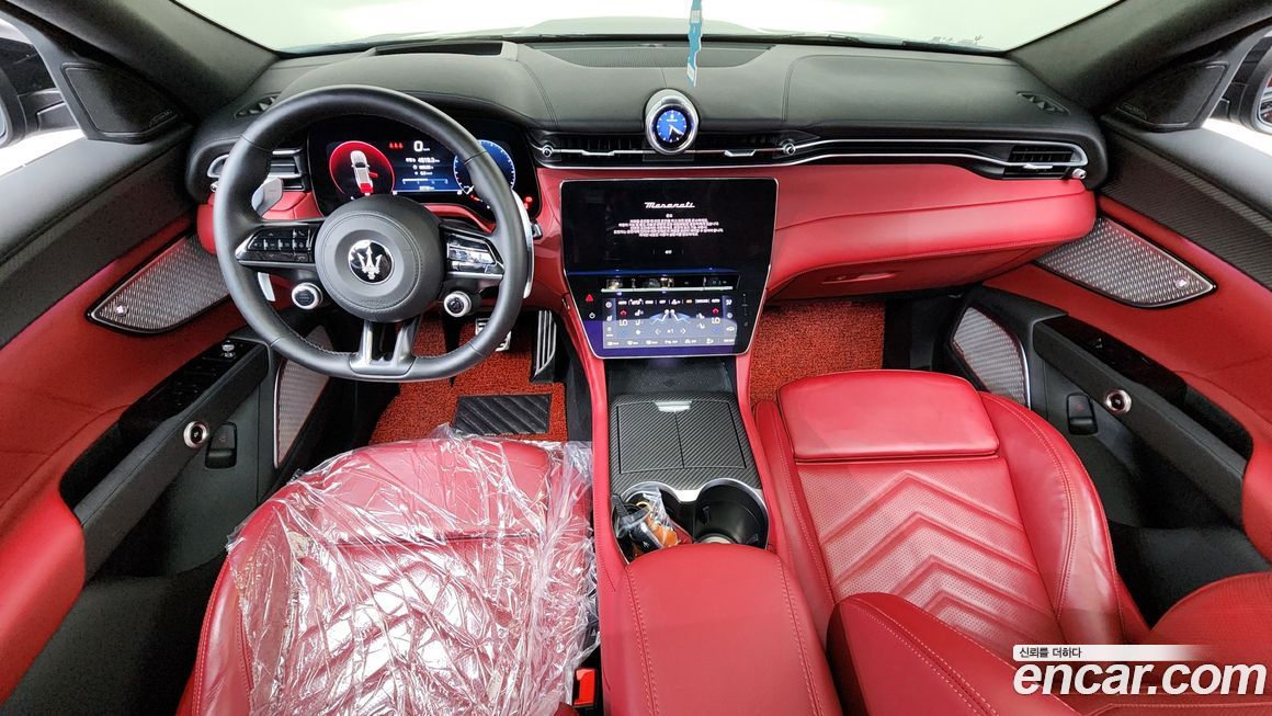 Maserati Grecale 2023