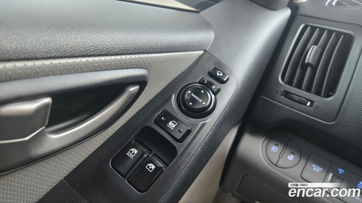 Hyundai Starex 2021