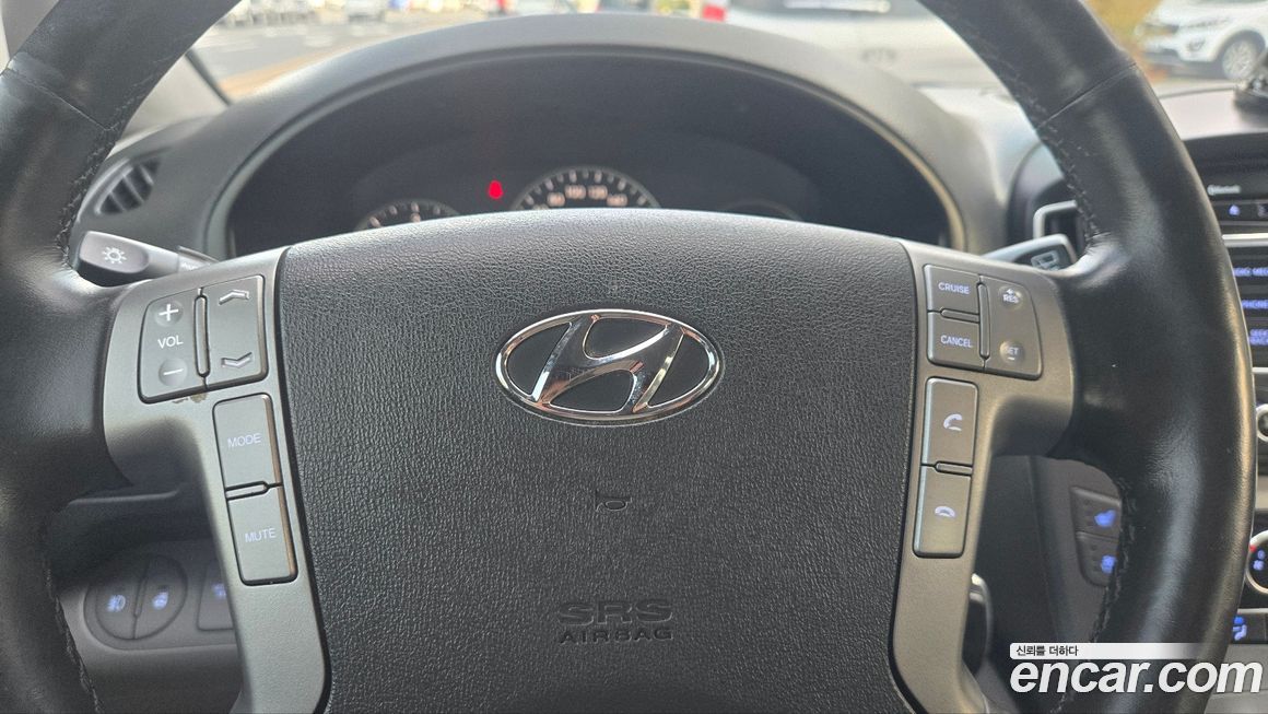 Hyundai Starex 2021