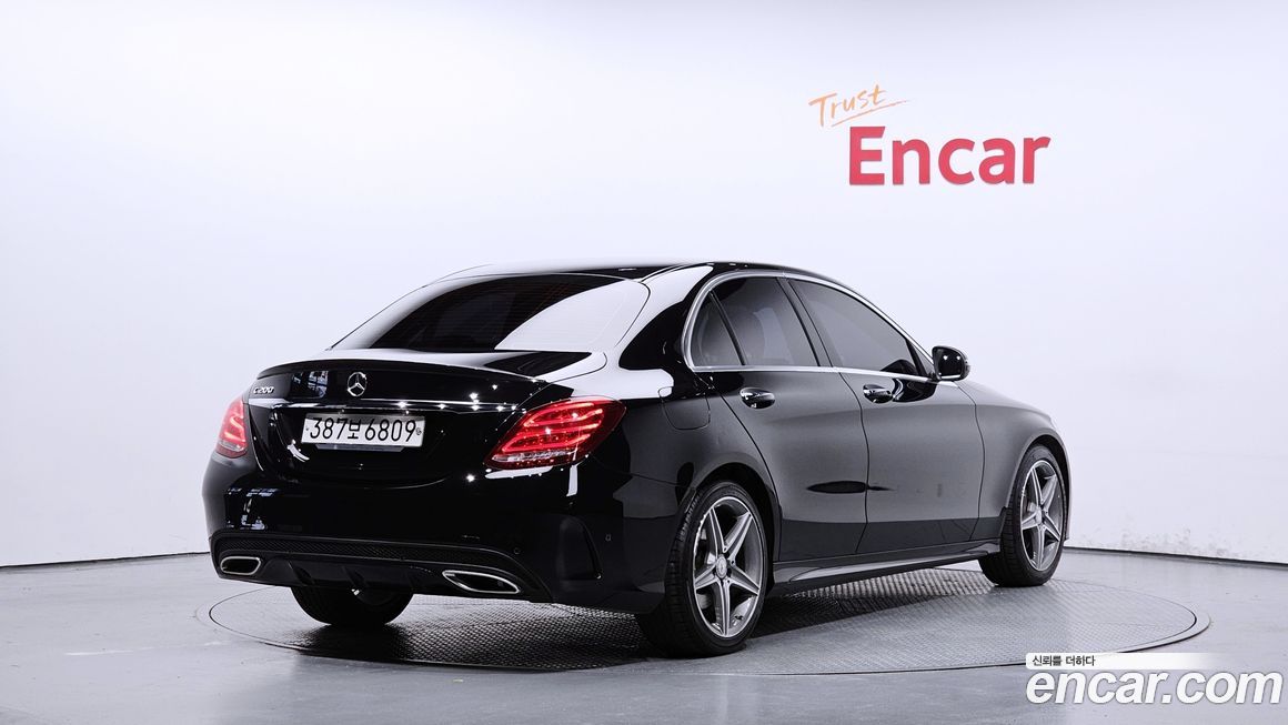 Mercedes-Benz C-Class 2017