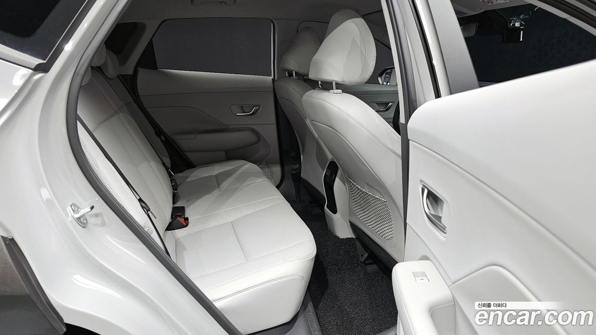 Hyundai Kona 2025