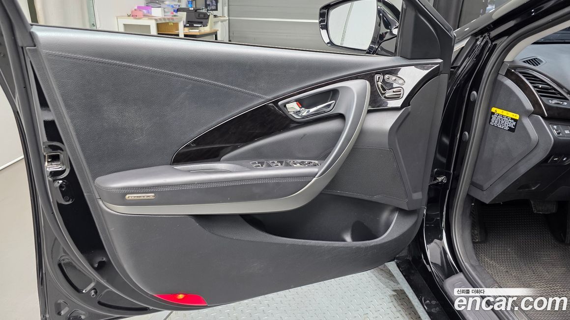 Hyundai Grandeur 2013