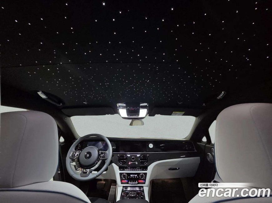 Rolls-Royce Spectre 2025