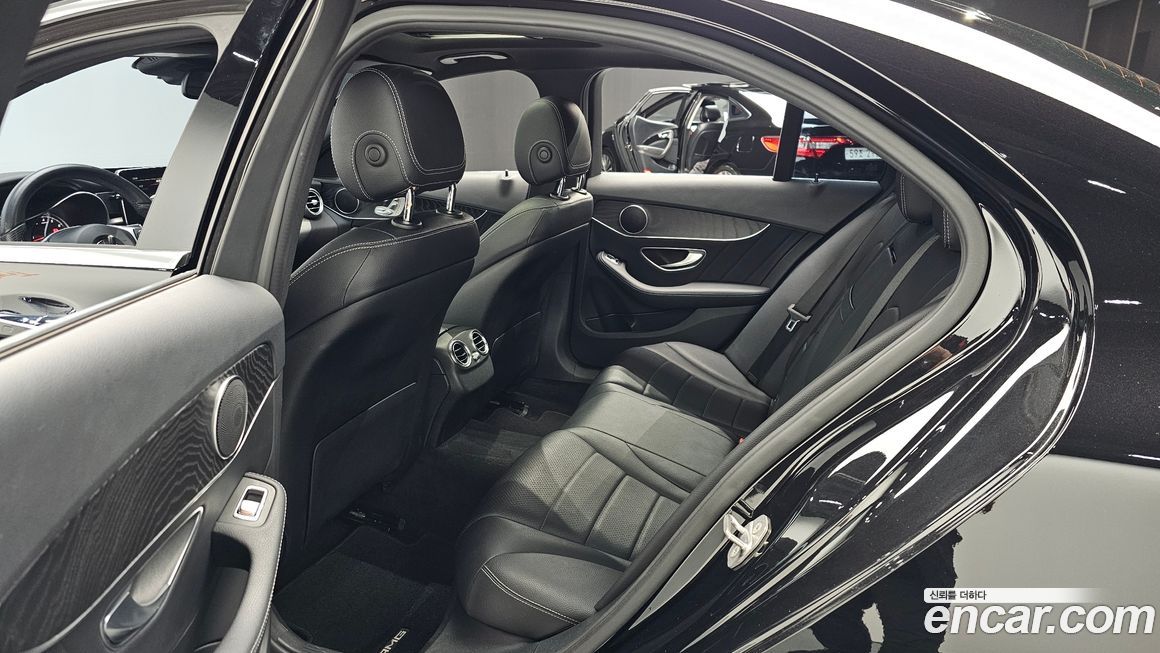 Mercedes-Benz C-Class 2017