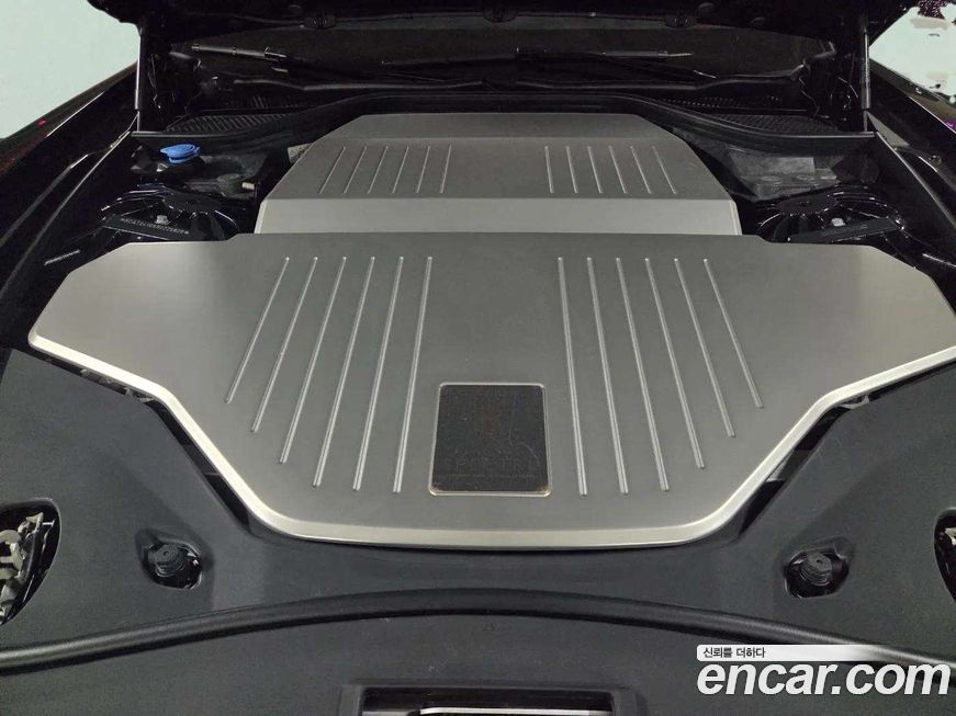 Rolls-Royce Spectre 2025