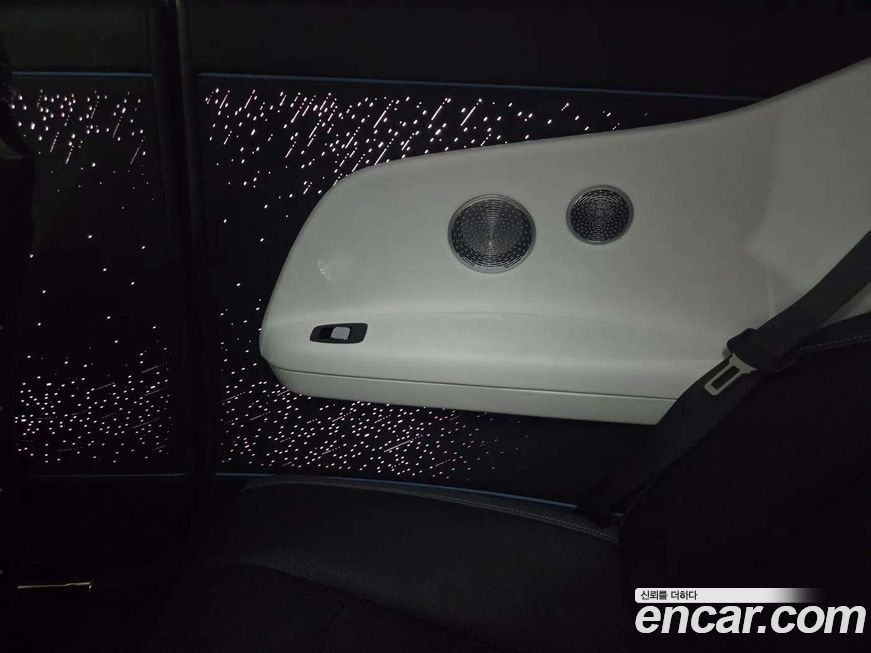 Rolls-Royce Spectre 2025