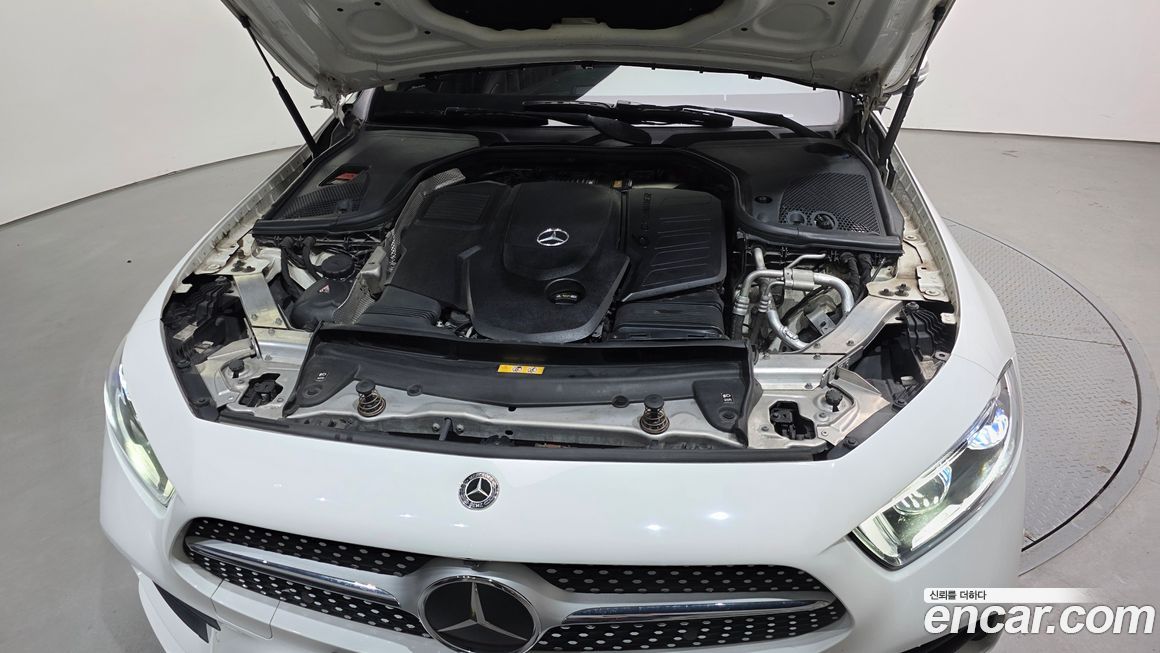 Mercedes-Benz CLS-Class 2019