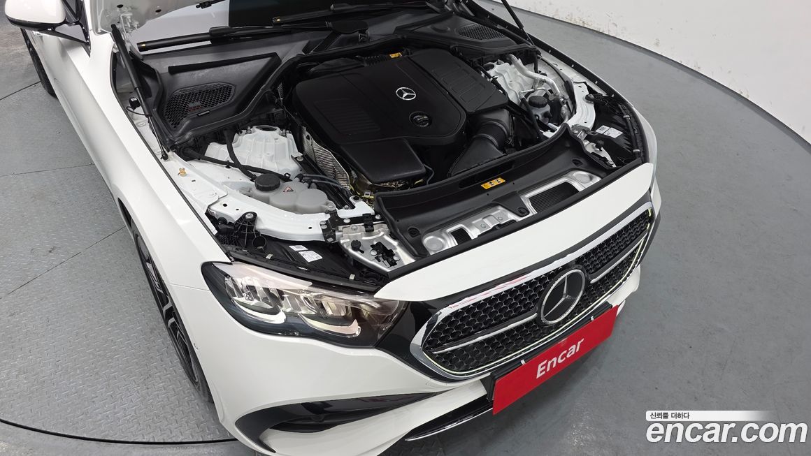 Mercedes-Benz E-Class 2026