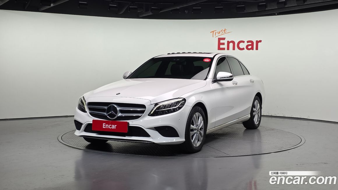 Mercedes-Benz C-Class 2019