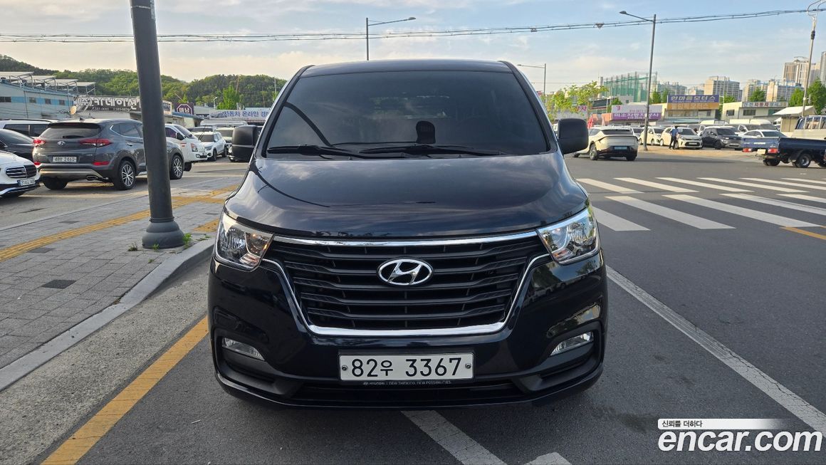 Hyundai Starex 2021