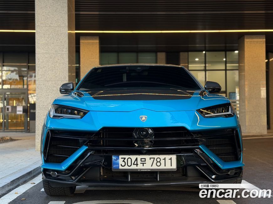 Lamborghini Urus 2023